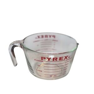 VINTAGE Pyrex 2 Liter Measuring Cup Glass Red Markings Clear Handle COTTAGECORE